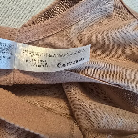 Wacoal Womens Nude Tan Minimizer 38DD Visual Effects Like New Bra #857210 Pretty - Picture 14 of 14